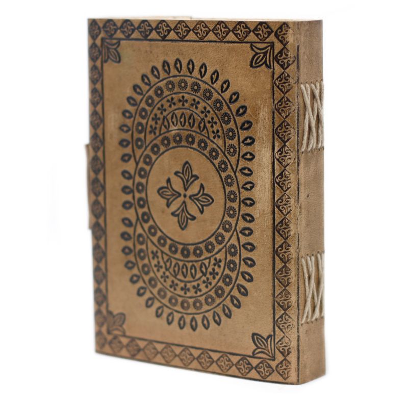 Leather Mandala Notebook (18x13 cm)