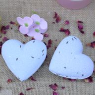 Love Heart Bath Bomb 70g - French Lavender
