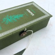 Himalayan Sughandit Dhoop incense Gift Set - Juniper