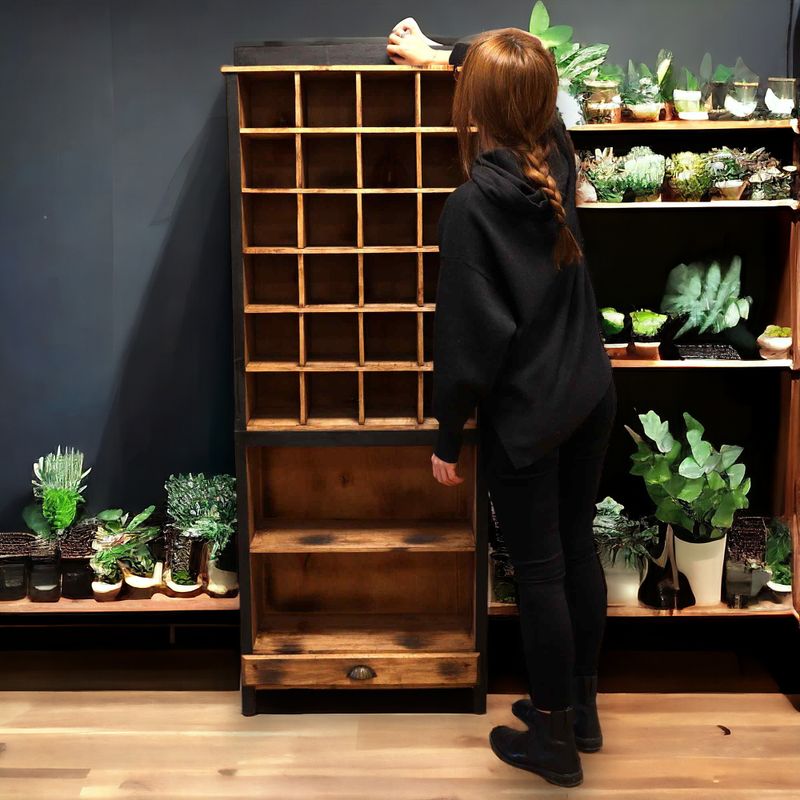 Candle Holder and Shelves Stand