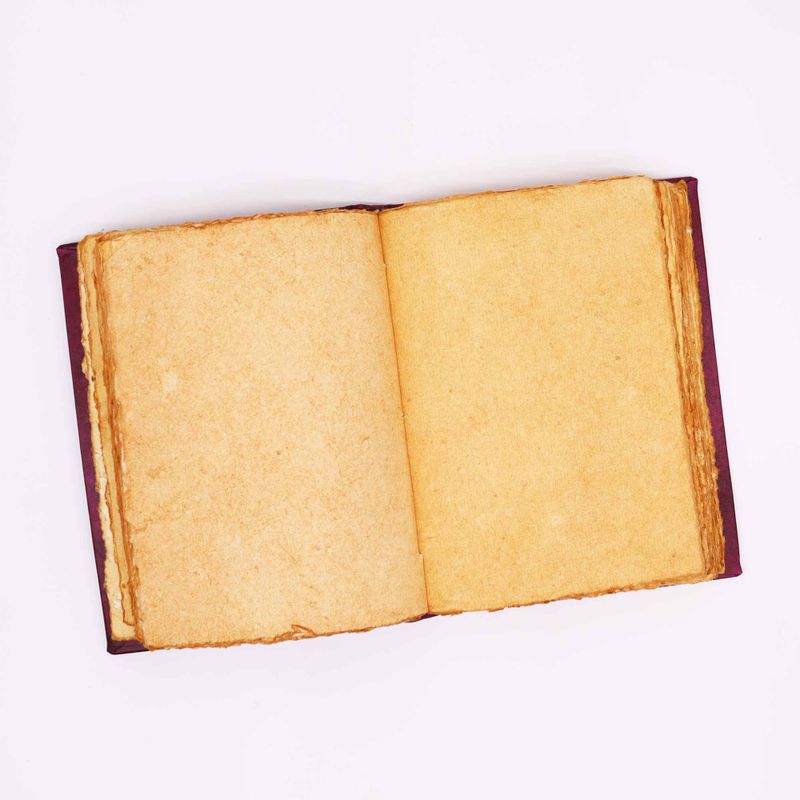 Hefty Red Tan Book - Zinc Hamsa Decor - 26x18cm