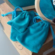 Small Velvet Pouch 7x9cm