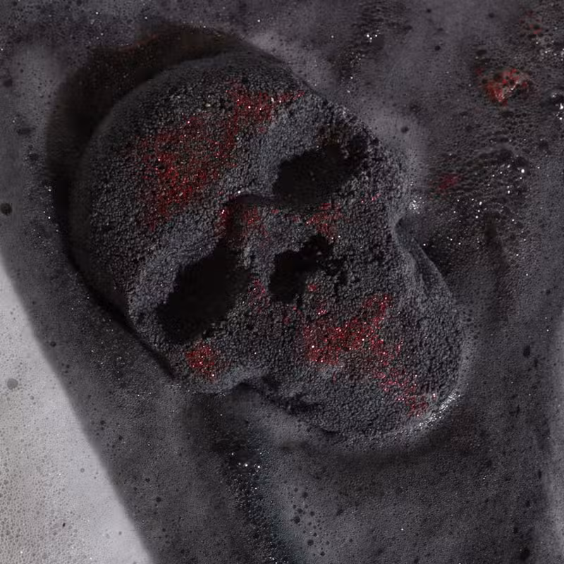 Skull bath bomb