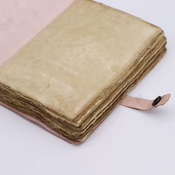 Checkmate Book - Light Tan - 20x15cm
