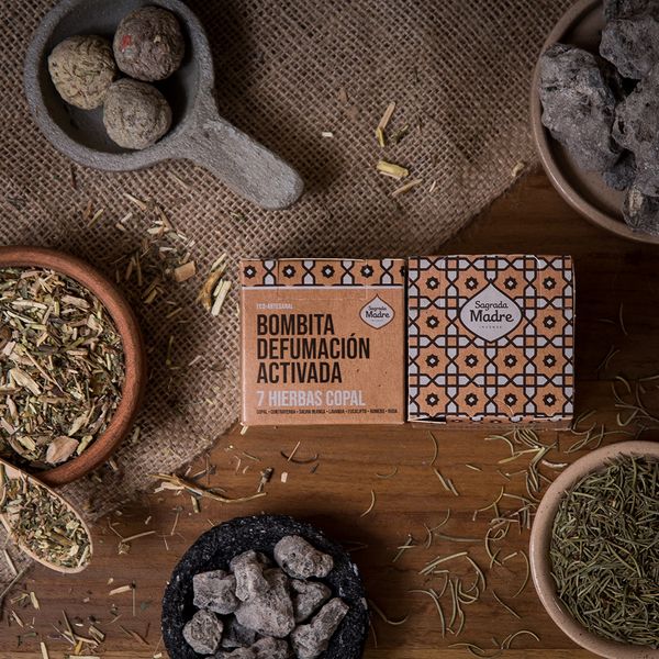Mini Incense Bombs – Box of 8 Units, 7 Herbs & Copal