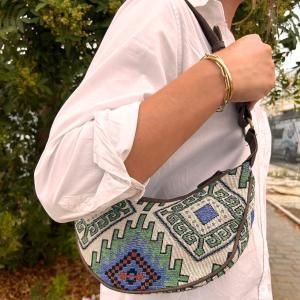 Wholesale Jaquard Hobo Bags - AW Artisan Europe - Giftware Supplier