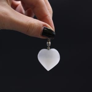 Wholesale Selenite Pendants - AW Artisan Europe - Giftware Supplier