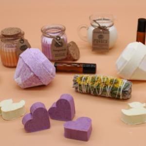 Wholesale Shaped Guest Soaps (approx 100) - AW Artisan Europe - Giftware Supplier