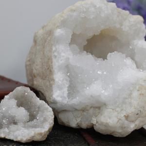 Wholesale Calcite Geodes - AW Artisan Europe - Giftware Supplier