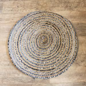 Wholesale Round Jute and Recycled Cotton Rugs - AW Artisan Europe - Giftware Supplier