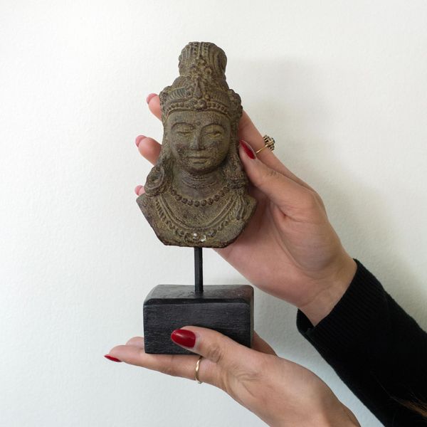 Lucky Java Princess on Stand - Grey