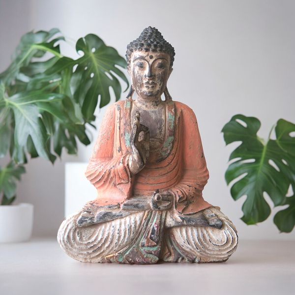 Vintage Buddha Statues for Resale: Ancient Beauty, Perennial Serenity