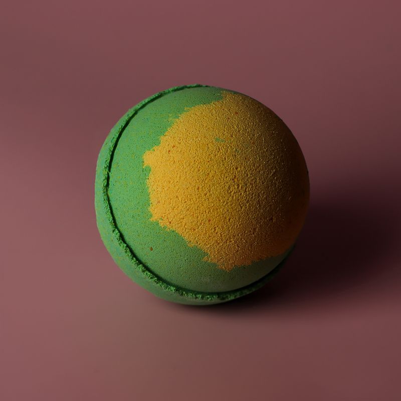 Apple Pie & Custard Bath Bomb