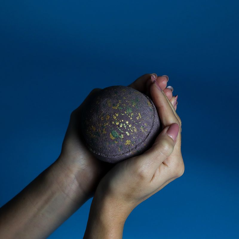 Dubai Bath Bomb - Emerald Truffle - 180g