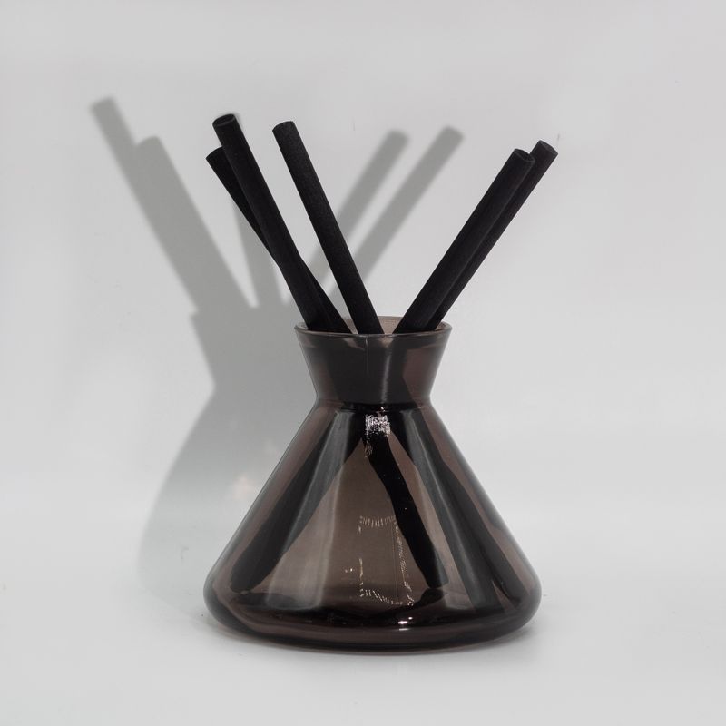8mm x 18cm Bundle  - (aprox 20) - Black Fat Fibre Reeds