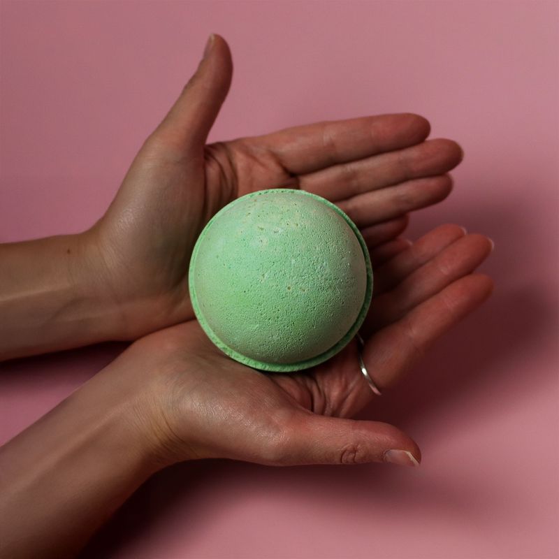 Peppermint & Tea Tree Bath Bomb
