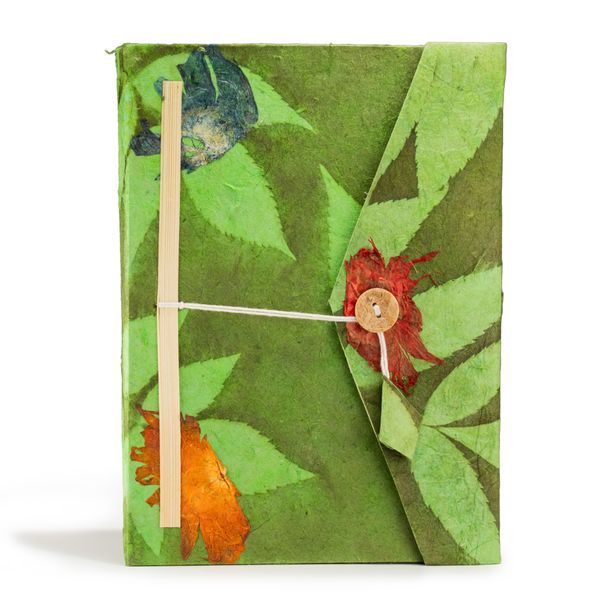 Lrg Lokta Bold Floral - Notebook (21x15cm) - 45 Pages - inc bookmark - Moss Green
