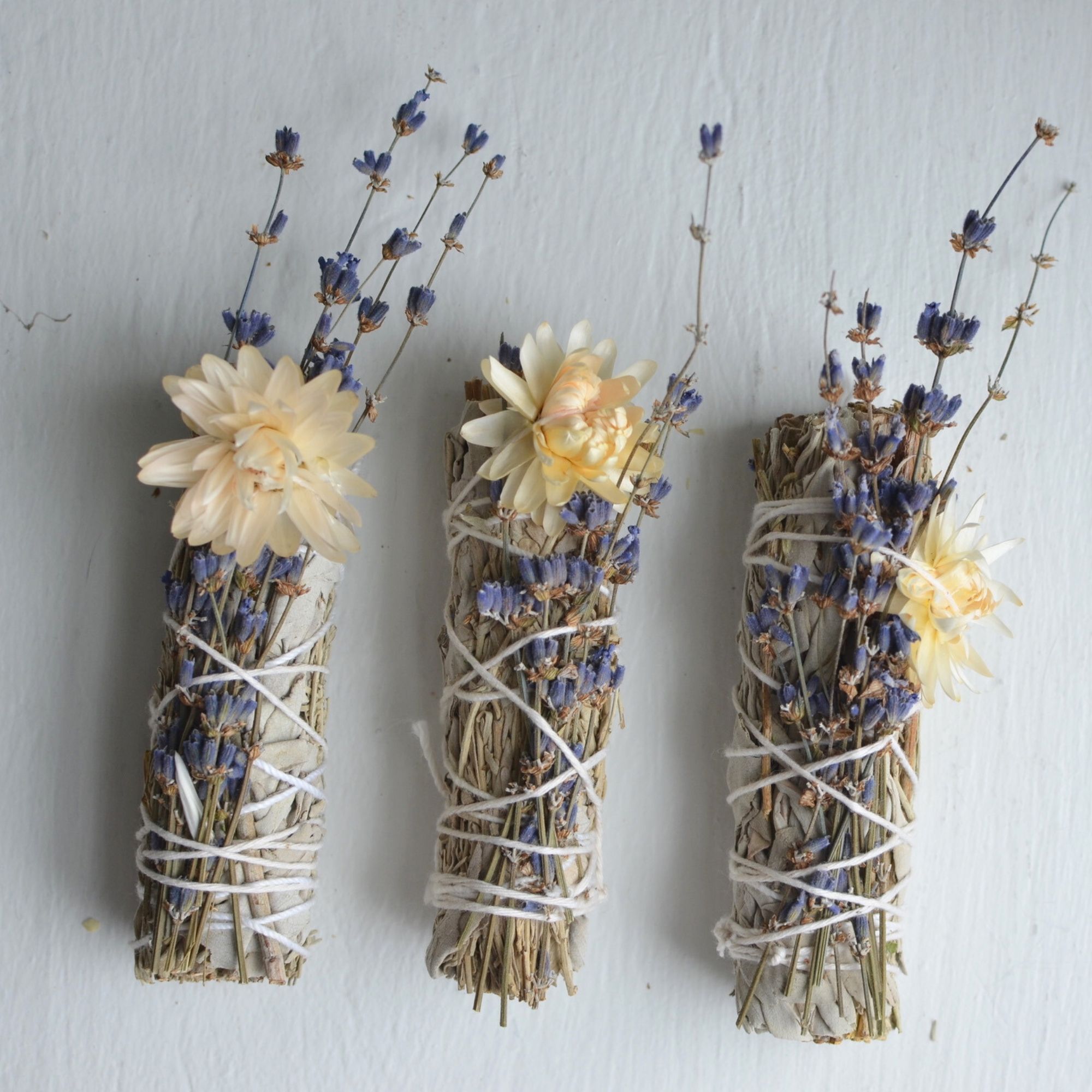 Wholesale Wholesale Individually-Wrapped Smudge Sticks - AW Artisan Europe - Giftware Supplier