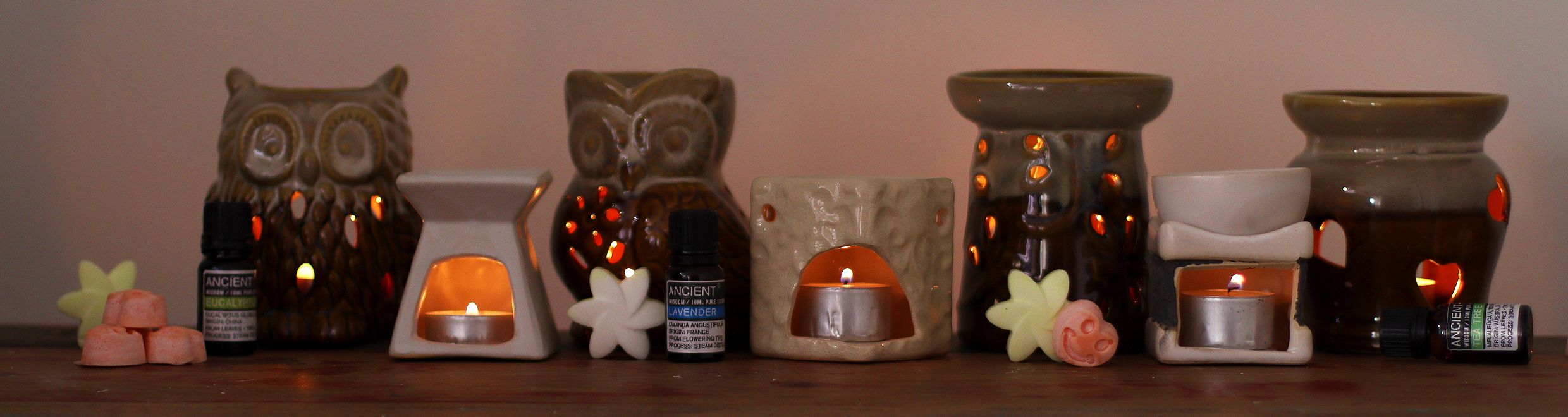 Wholesale Classic Rustic Oil Burners - AW Artisan Europe - Giftware Supplier