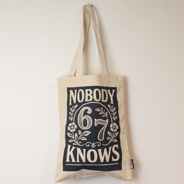 Iconic Toni Tote Bag - Nobody Knows 67 (41x31cm) - Natural 10oz - Inside pocket and zip closure