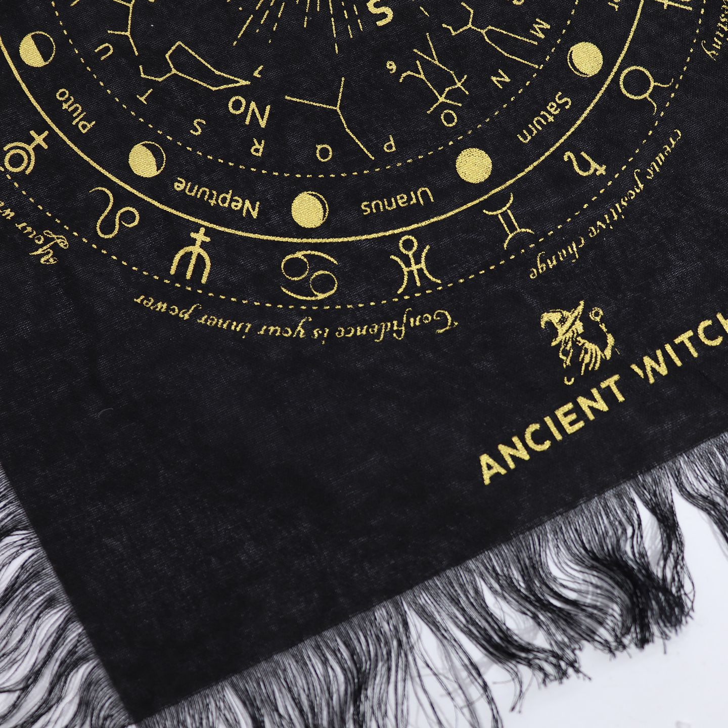 Pendulum Divination Clothes