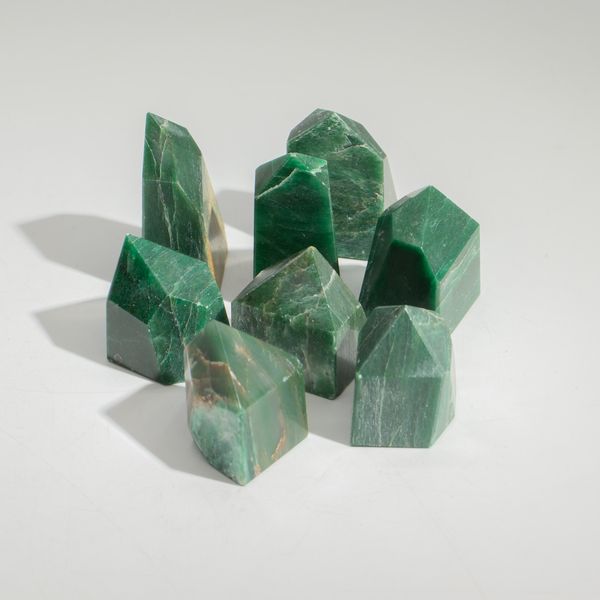 Bulk Gemstone Points approx 6cm (0.5KG) - Indian Jade (approx 8 pieces)
