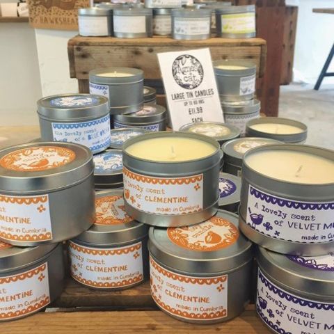 Agnes & Cat Tin Candles