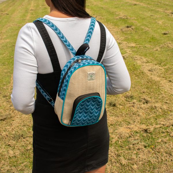 Medium Kathmandu Backpack - Dhaka Design (30x21x9cm)