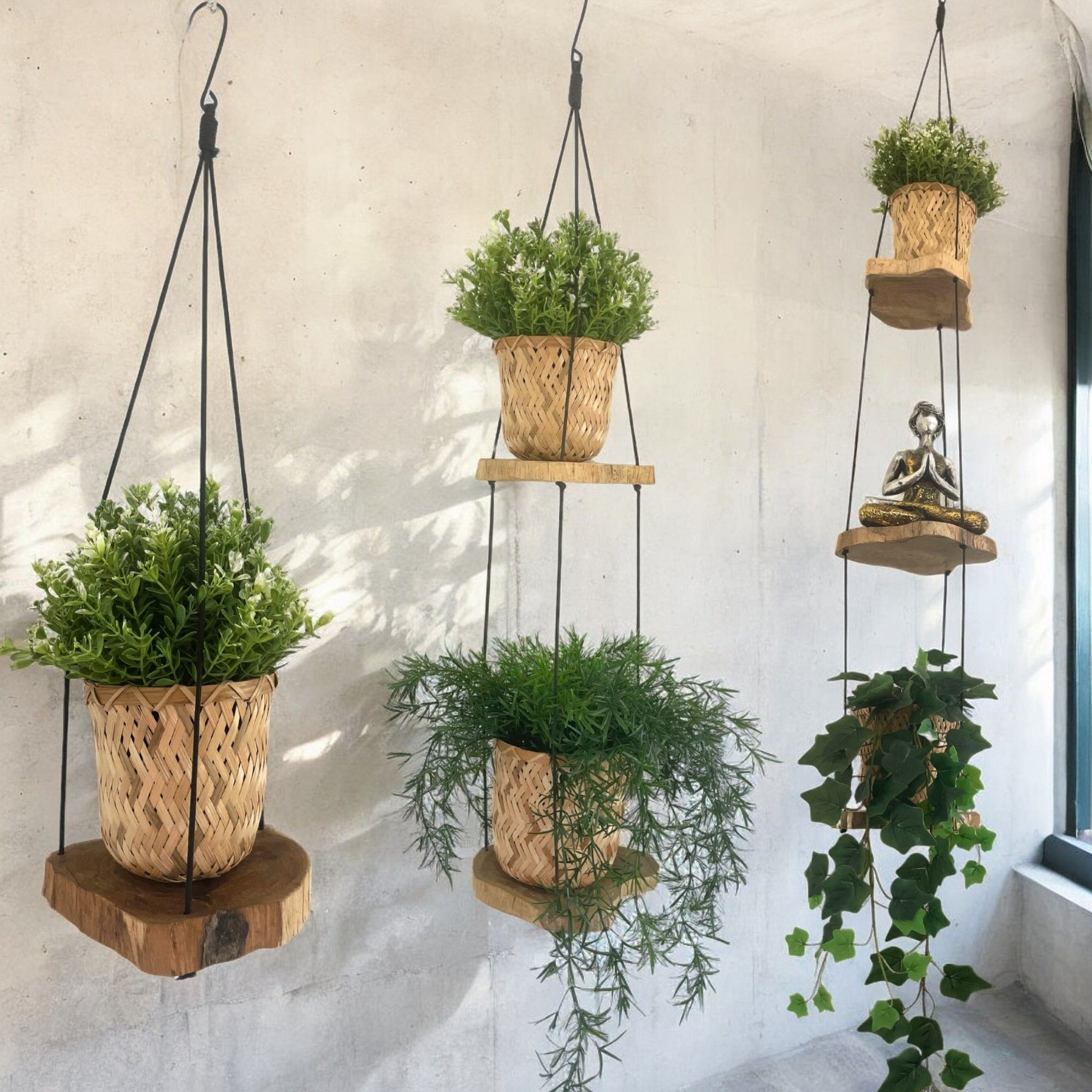 Hanging Gamel Wood Shelf