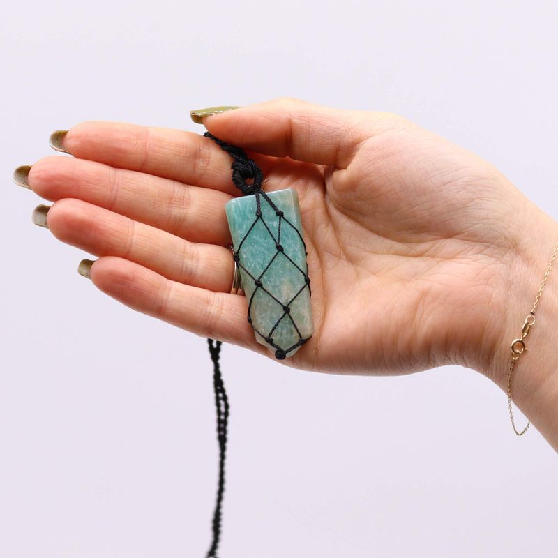 Gemstone pendant necklace Starter