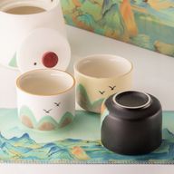 Thousand Miles - Tea Set - Four Cups - Cerimonial Cloth & Bamboo Grip