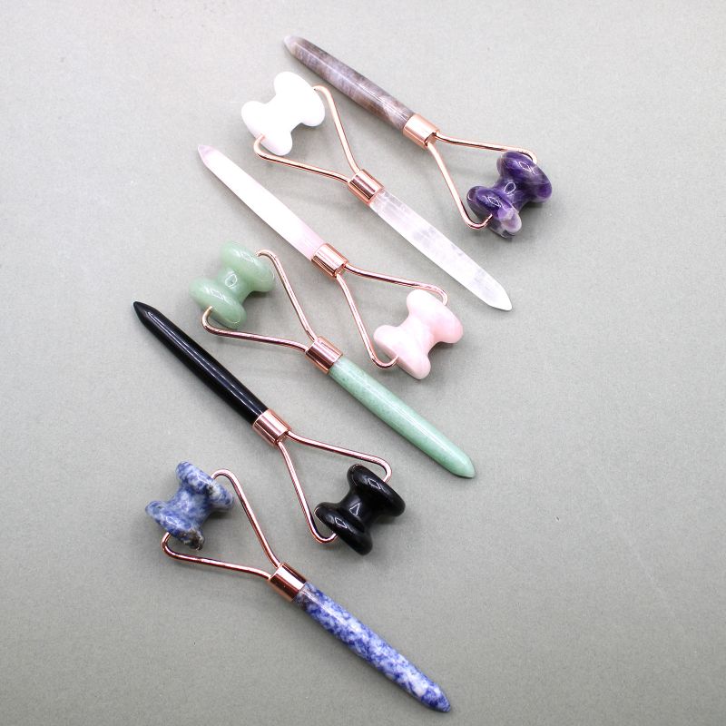 Gemstone Jawline Roller - Amethyst with Pouch