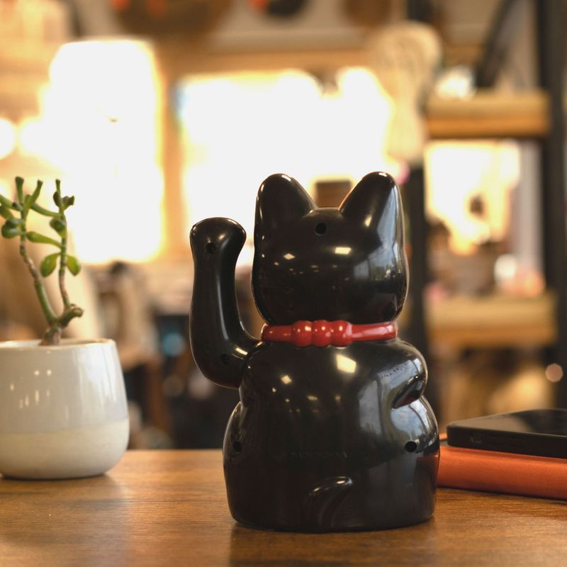 Black Money Cat - 15cm