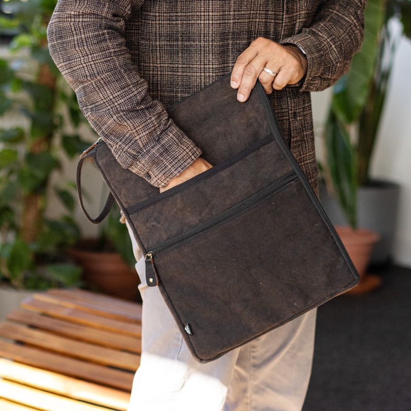 Stonewash  Large Laptop Pouch - Charcoal