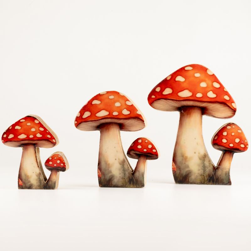 Wooden House Plants - Mini Redcap Mushroom