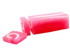 Raspberry & Blackpepper - Soap Loaf