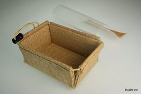 Lrg Flat Pack Gift Box 18x12x6cm