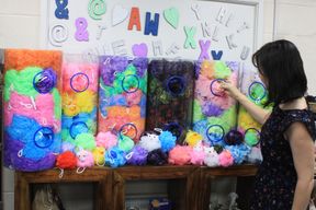 Classic Scrunchies 5 asst (display tube) - 40gm
