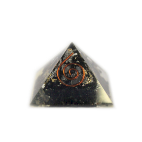 Sm Orgonite Pyramid 25mm Gemchips and Copper