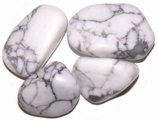 24x L Tumble Stones - Howlite, White
