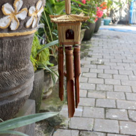 6x Square Seagrass Bird Box with Chimes 49x15cm