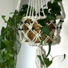Macrame Pot Holder - Lrg Single Beaded