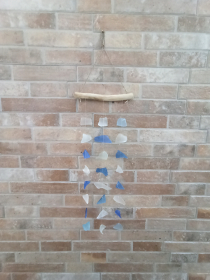 Glass Wind Chime / Blue & White