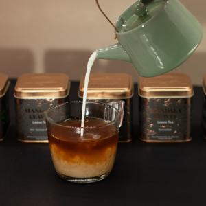 Tins of Artisanal Tea for Retailers and Companies