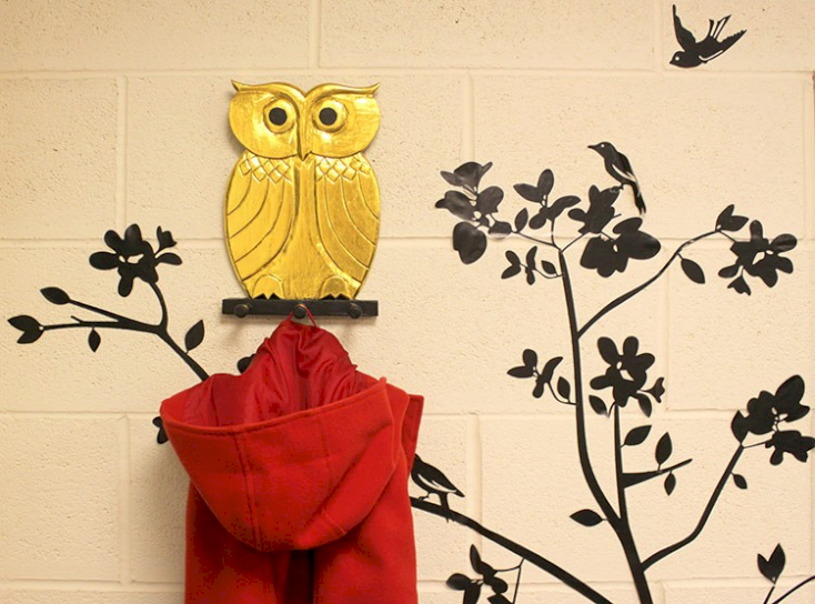 Aw Artisan Europe Wooden Decorative Coat Hangers