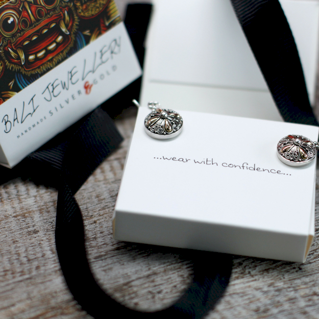 Aw Artisan Silver & Gold Jewellery - Gift boxed Whoreseler