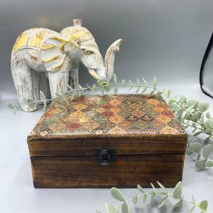 Supplier of Medium Ceramic Glazed Wood Box