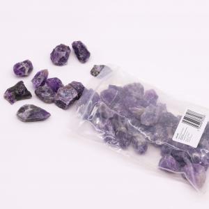 Wholesaler of Raw Crystal