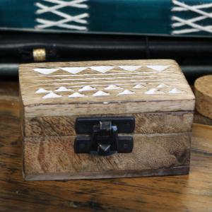 Supplier of White Washed Wooden Box for Resale