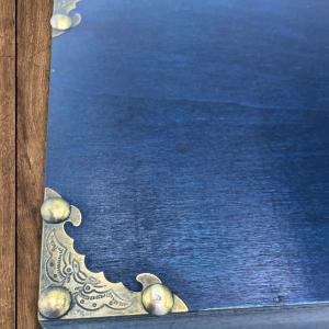 Supplier of Vintage Style Boxes for Resale